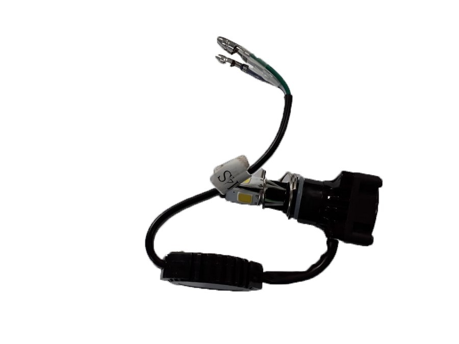 LUZ DELANTERA LED PARA MOTO 1800L TR-M3S (NC)