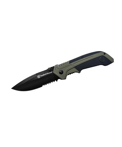 NAVAJA SMITH & WESSON RUBBERIZED HANDLE AND SERRATED 1100037